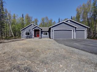 1382 E Esty Cir, Palmer, AK 99645
