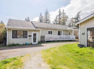 780 Arrowhead Rd, Camano Island, WA 98282