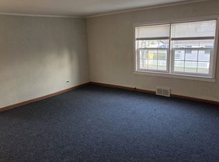 944 Park Ave #2, Winthrop Harbor, IL 60096