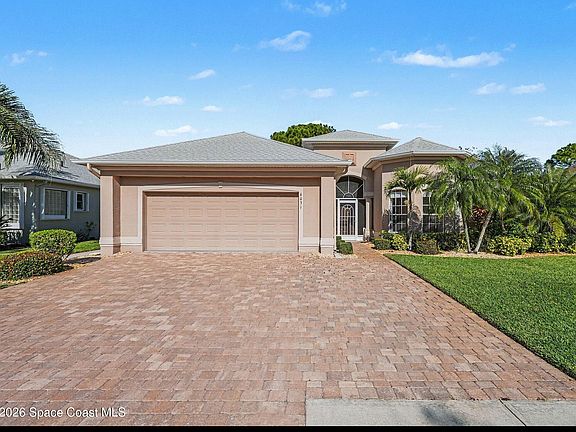 2nd image of 6031 Herons Landing Dr