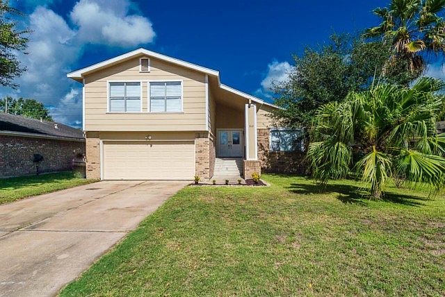 1st image of 5115 Devon Green Dr