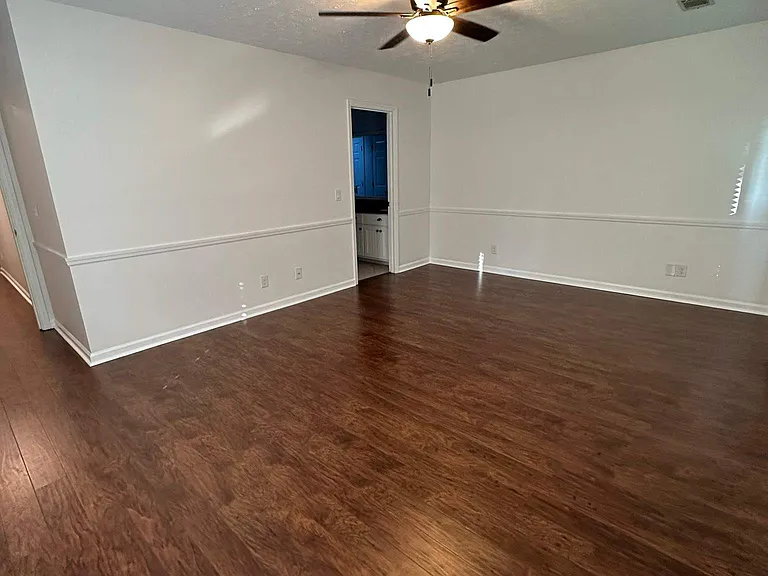 1525 Buk Ct — Photo 15