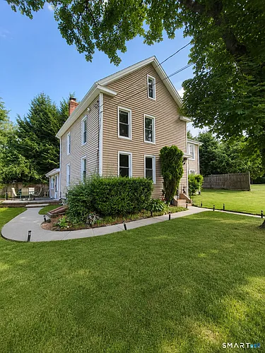 561 Hopewell Rd #1 Photo 1