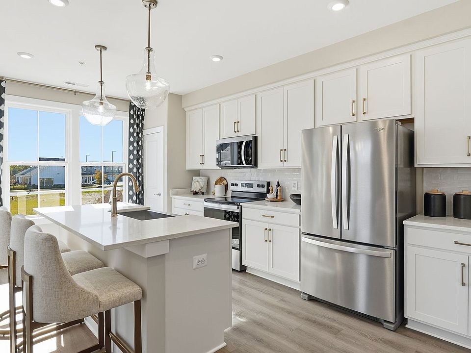 The kitchen of the Amber by Brookfield Residential.