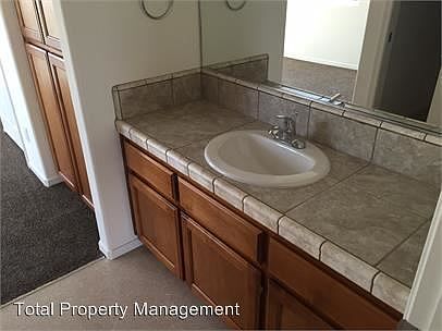 4th image of 2142 W Lark Ave