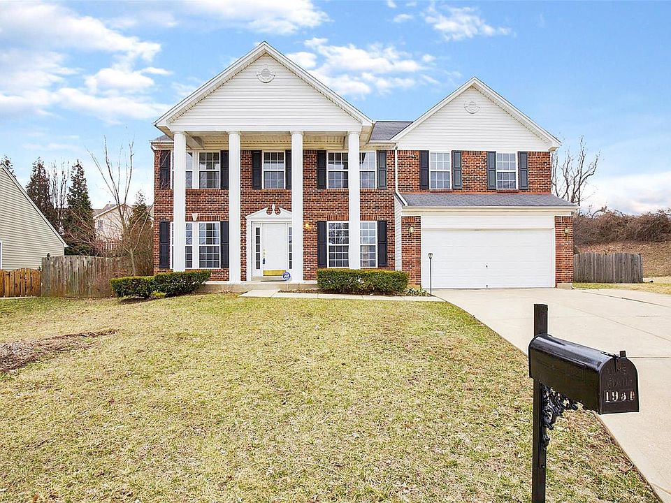 2nd image of 1931 Meadow Trails Dr