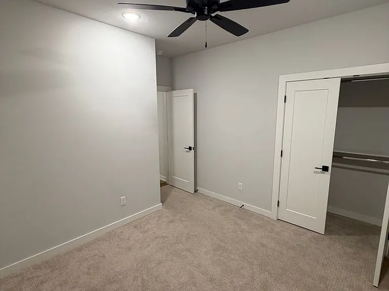 513 W Dallas St — Photo 21