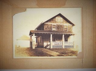 1300 S Willow St, Ottawa, KS 66067