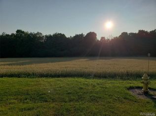 4970 Schutt Rd #33, Akron, NY 14001