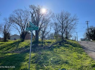 106 Warren Ave, Knoxville, TN 37917