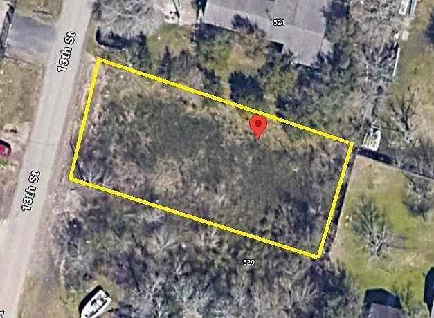 2nd image of 525 13th St