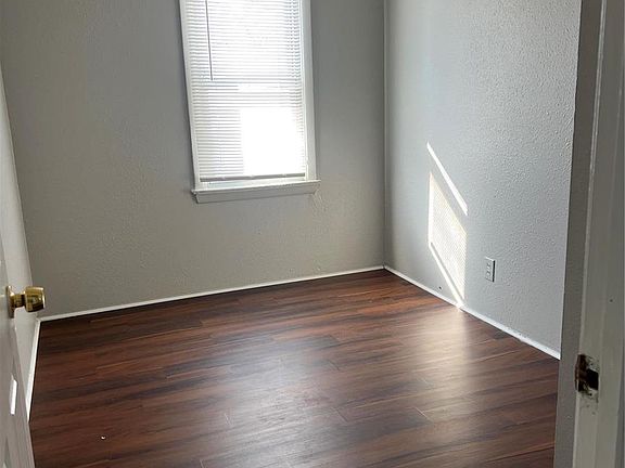 5th image of 8601 Haltonia Ln