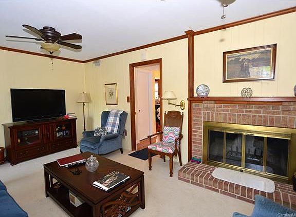 5th image of 7307 Red Branch Ln