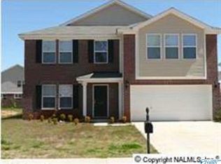 104 Castleview Dr, Madison, AL 35756