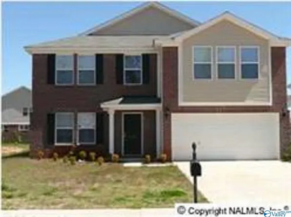 104 Castleview Dr, Madison, AL 35756