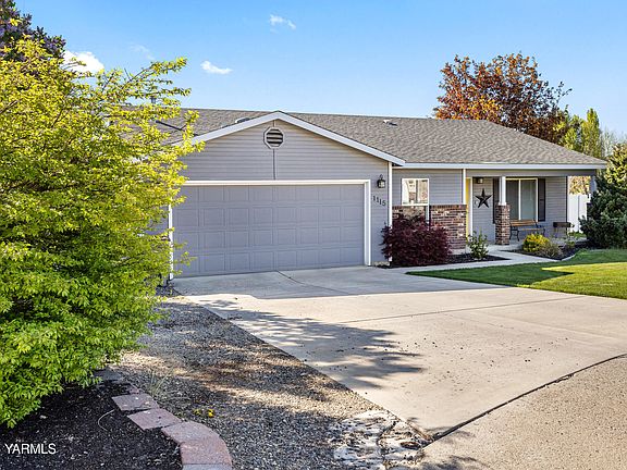 2nd image of 1115 Reo Dr