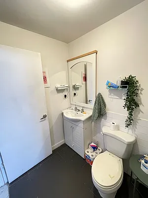 Rented by Garden Management | media 44