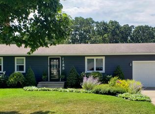 135 Circle Dr, Monett, MO 65708