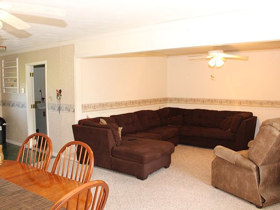 3rd image of 2287 Mimosa St