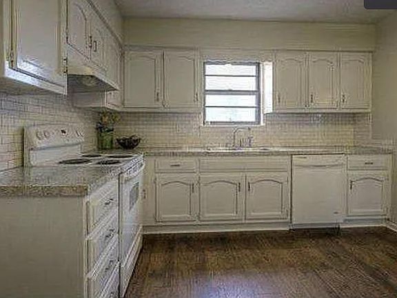 3rd image of 8319 Switzer St