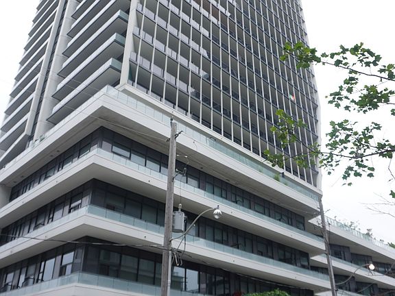 4th image of 50 Ordnance St #1411