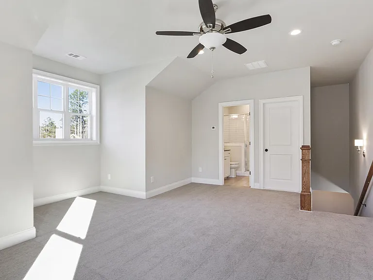 106 Oakdale Woods Ln — Photo 24