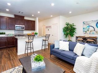 40400 Calle Real, Murrieta, CA 92563