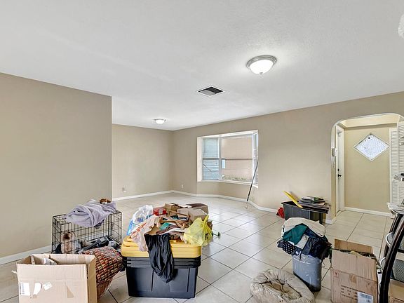 5th image of 4161 NW 34th Avenue