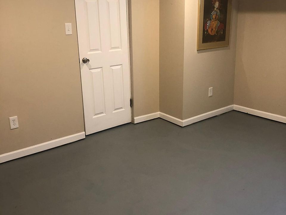 1st image of 3747 Malaer Dr