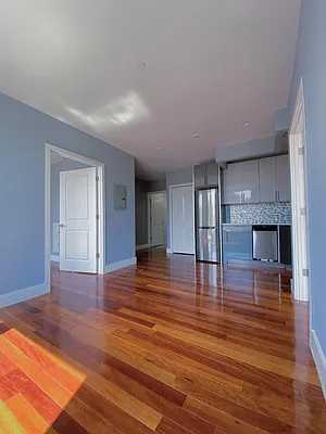 Rented by ABCO Commercial Properties, LLC | media 9