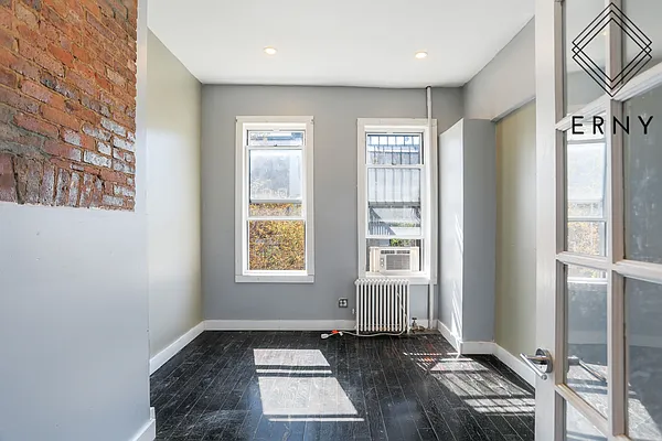 Rented by Pinn Realty | media 15