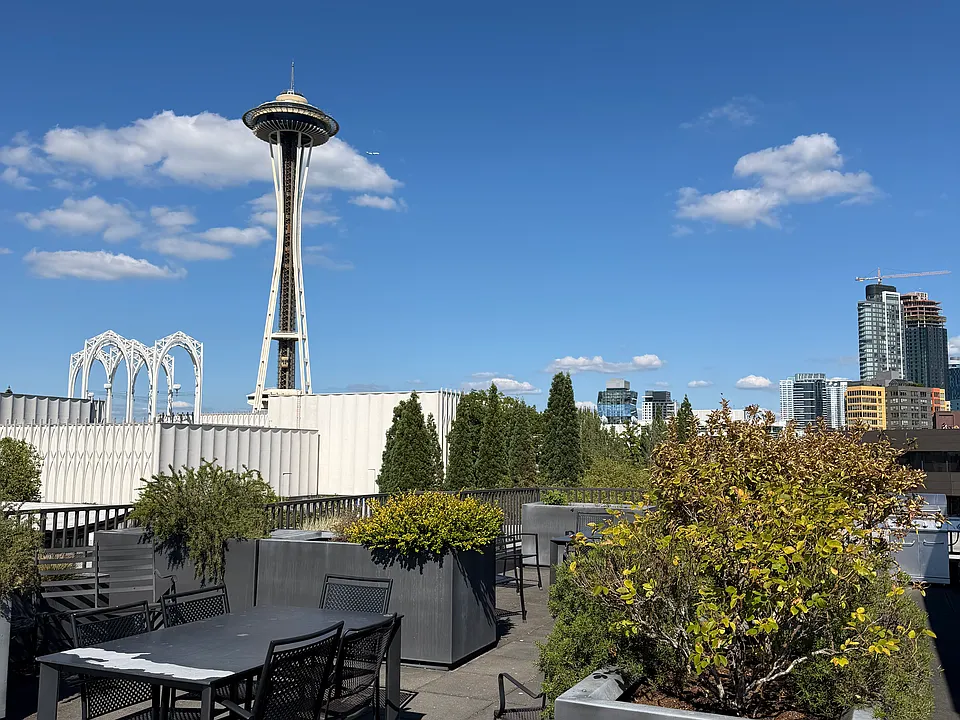 159 Denny Way #302