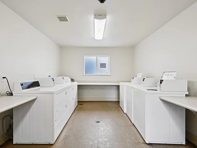Marketplace Apartments — Photo 5