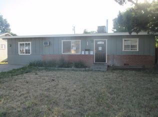 1727 S Bardo Ln, Visalia, CA 93277