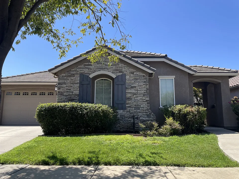 2150 Birmington Dr