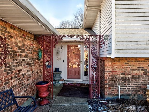 3rd image of 5770 Charlesgate Rd