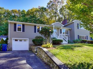 16 Upland Rd, Burlington, MA 01803