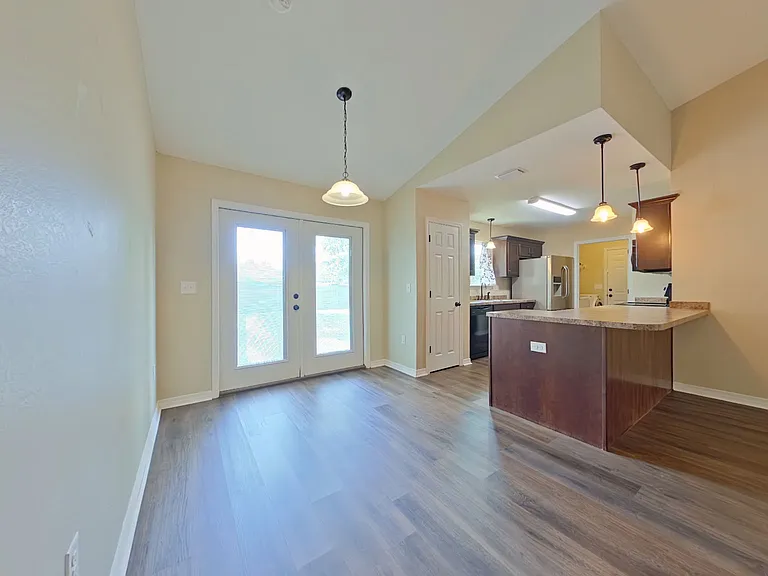5-web-or-mls-4 Dining Room-2_02052026