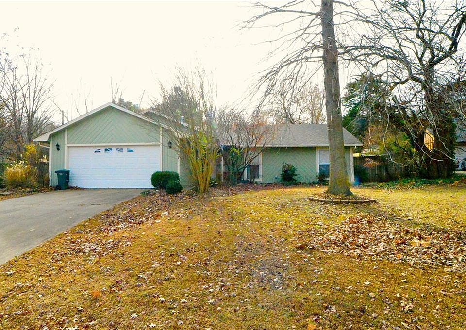 1st image of 2101 W Loren Cir