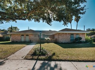 205 King Arthur St, Victoria, TX 77904