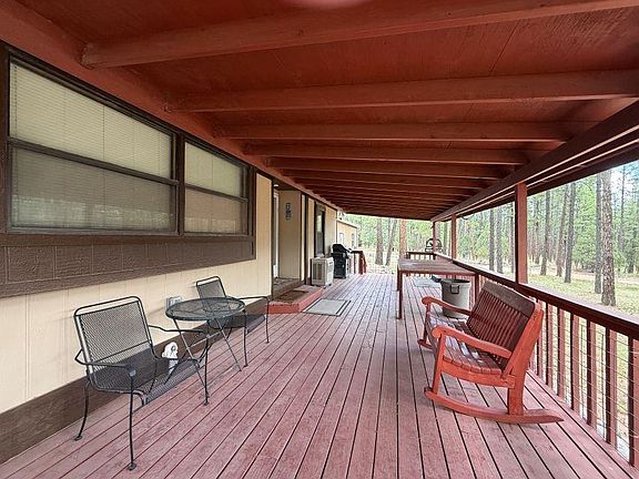 3rd image of 31 Dixwood Dr