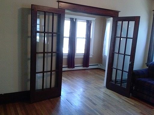2nd image of 1030 Dayton Ave