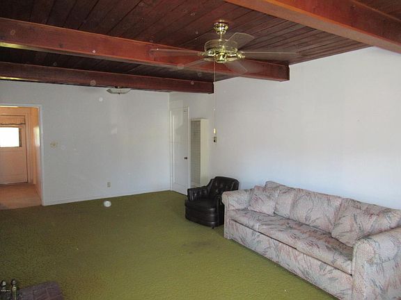 3rd image of 138 Craig Dr