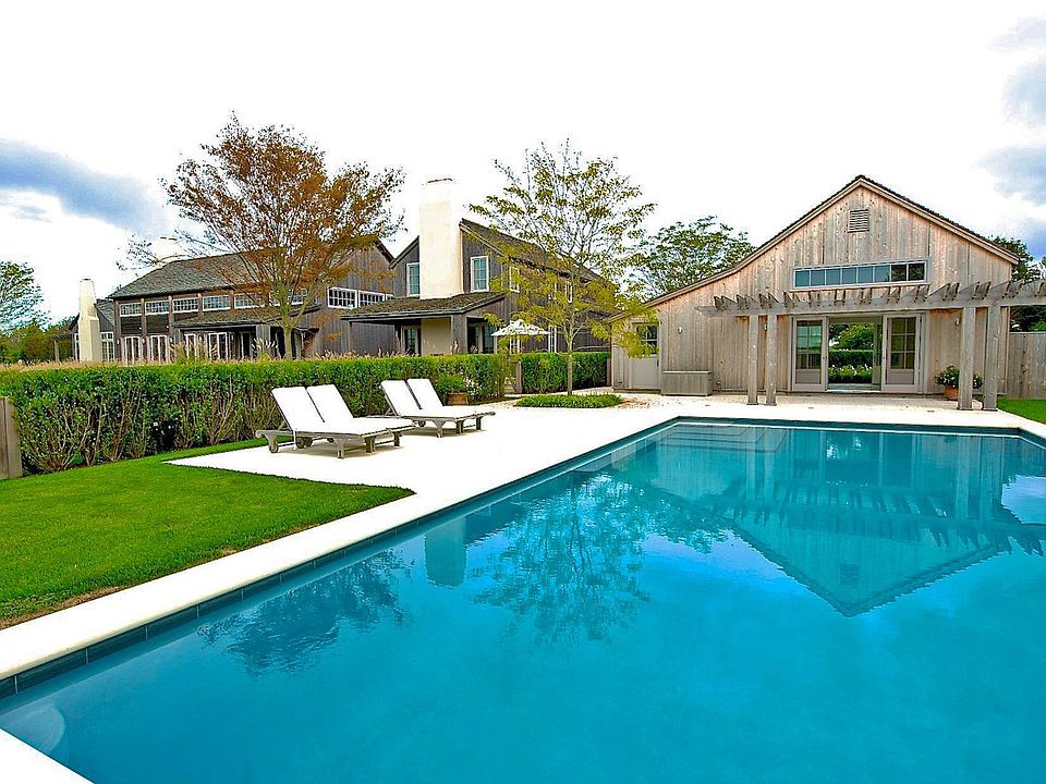 1st image of 382 Mitchells Ln