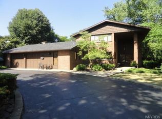 5244 Lewiston Rd, Lewiston, NY 14092