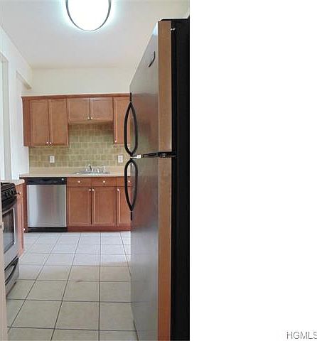 1st image of 132 Chatsworth Ave APT 4D
