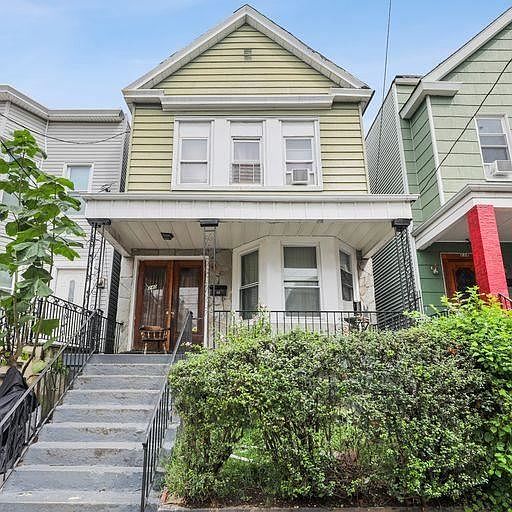 1st image of 240 Clinton Ave