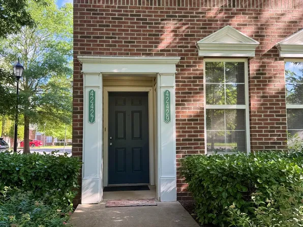 42429 Rockrose Sq, Ashburn, VA 20148