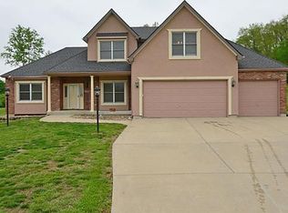 15250 NW 72nd St, Kansas City, MO 64152