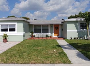 6587 NW 3rd St, Margate, FL 33063